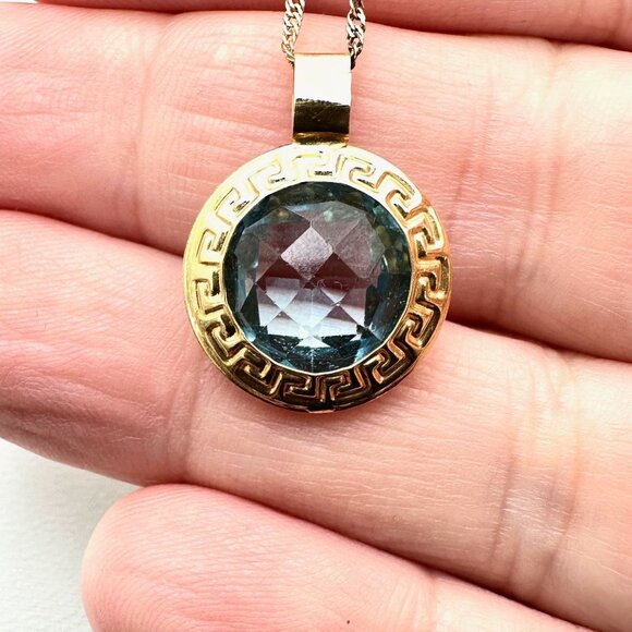 Italy 14k Yellow Gold Cushion Cut Blue Topaz Pendant Necklace 16 Inch 3.79 Grams - Picture 5 of 6